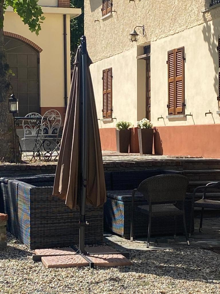 Piemonte Country House 알리아노 테르메 외부 사진
