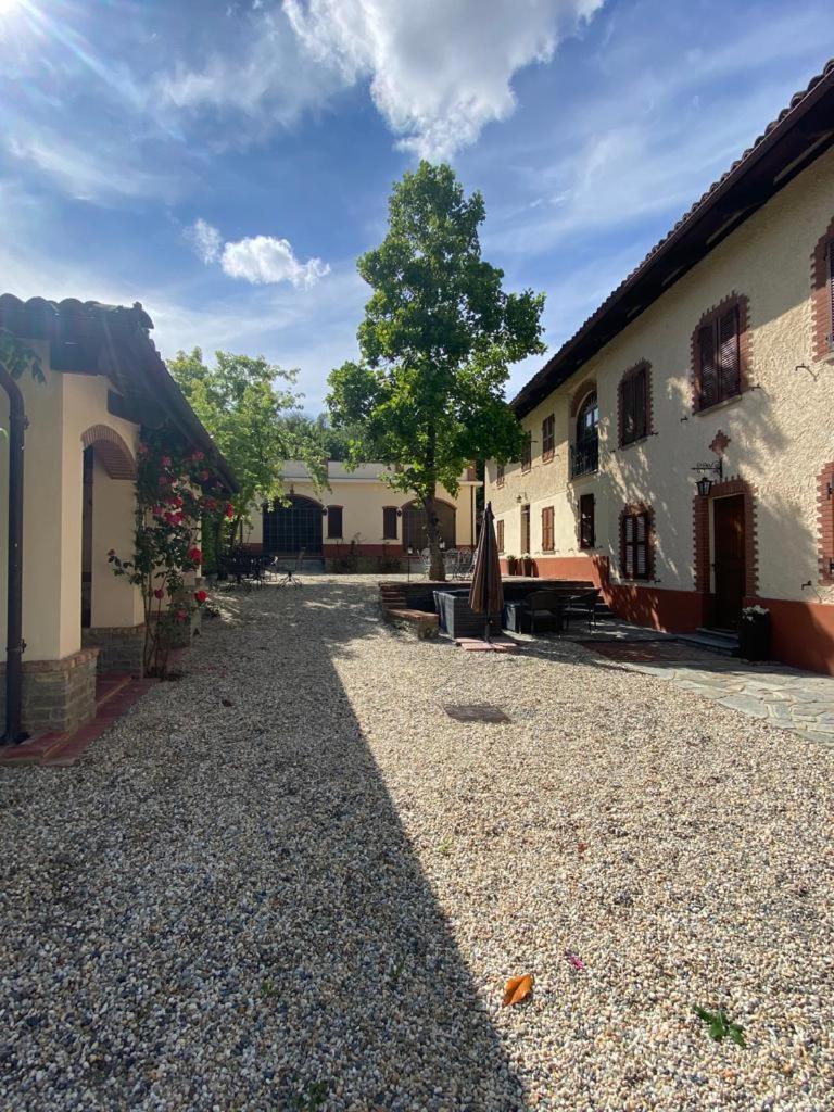 Piemonte Country House 알리아노 테르메 외부 사진