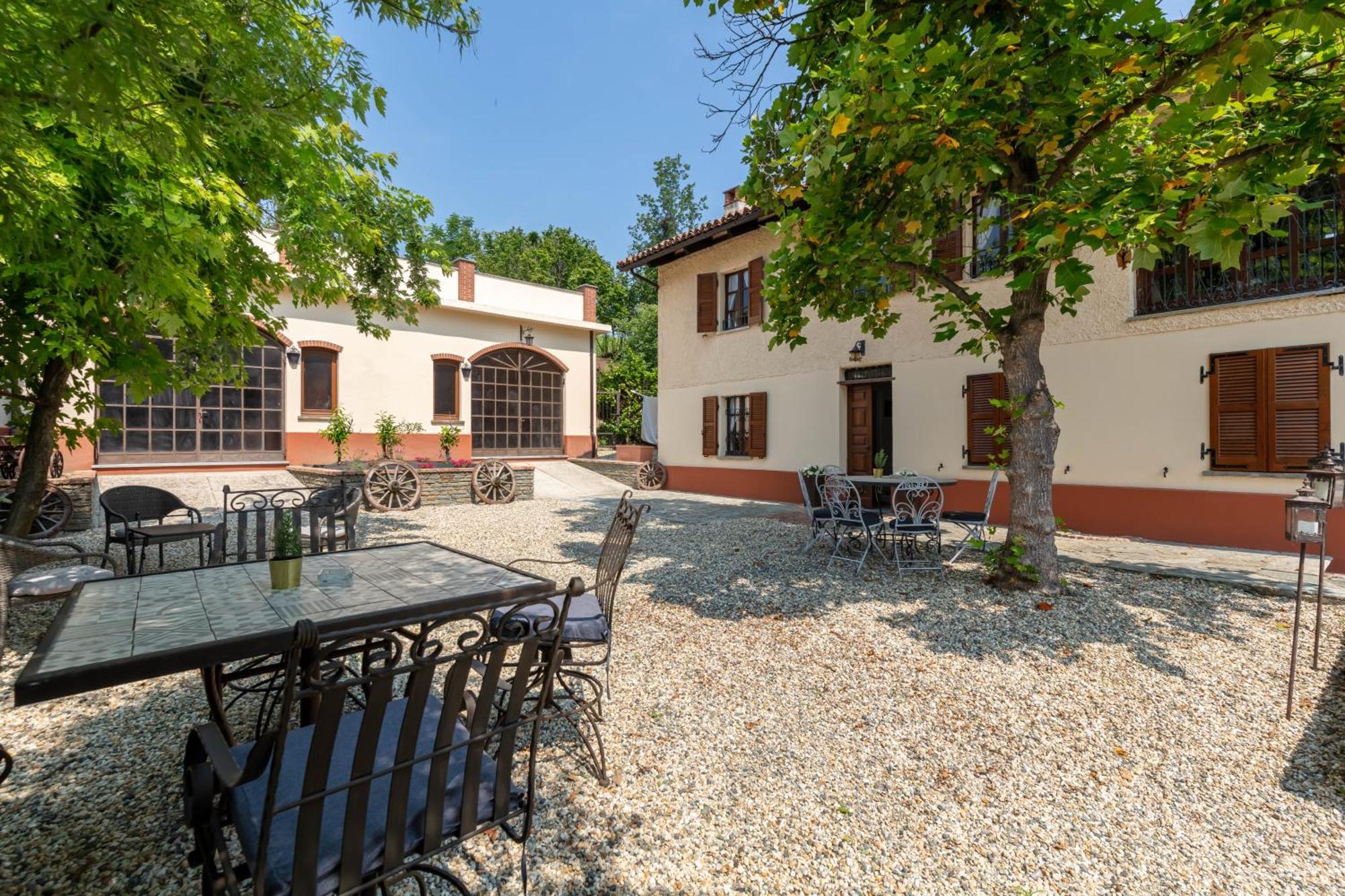 Piemonte Country House 알리아노 테르메 외부 사진